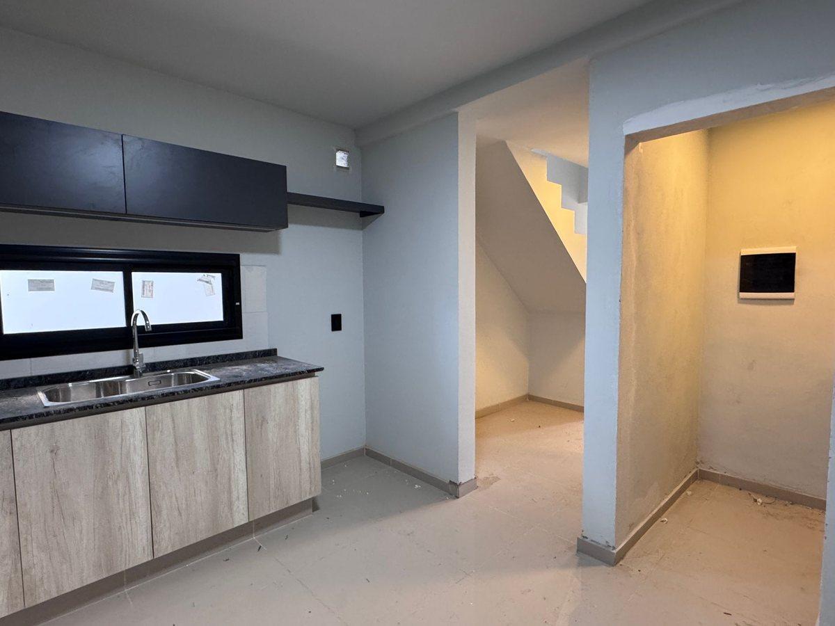 Foto de VENTA DUPLEX 2 DORMITORIOS DOCTA CORDOBA, imagen 5