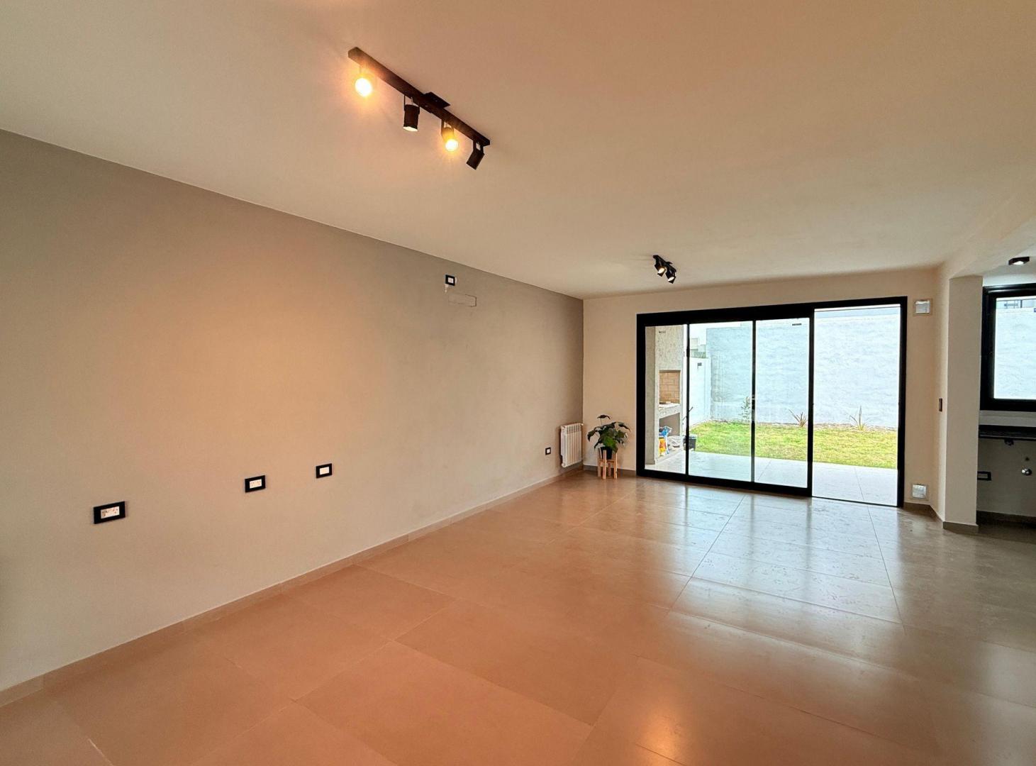 Foto de VENTA CASA ETAPA 2 MALAGUEÑO DOCTA, imagen 1