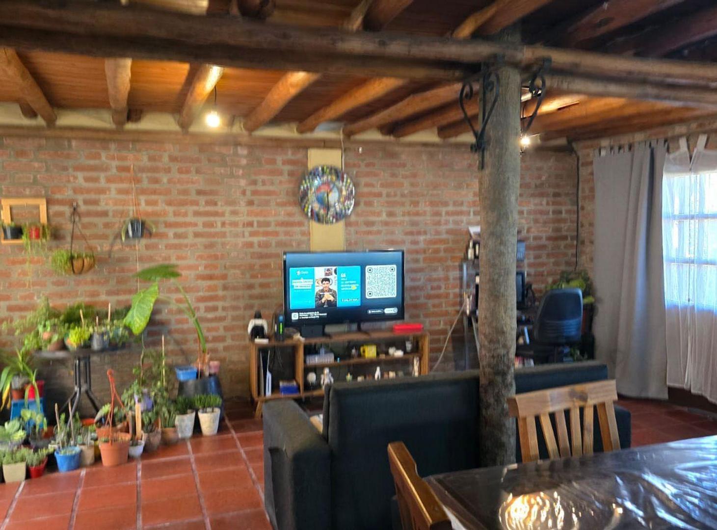 Foto de VENTA CASA CON DEPARTAMENTO COSQUIN CORDOBA, imagen 4