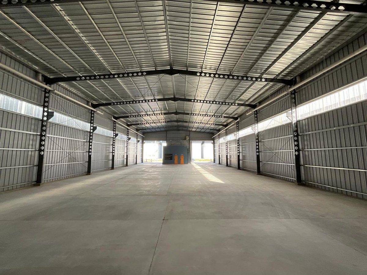 Foto de VENTA GALPON POLO 52 PARQUE INDUSTRIAL CORDOBA, imagen 3
