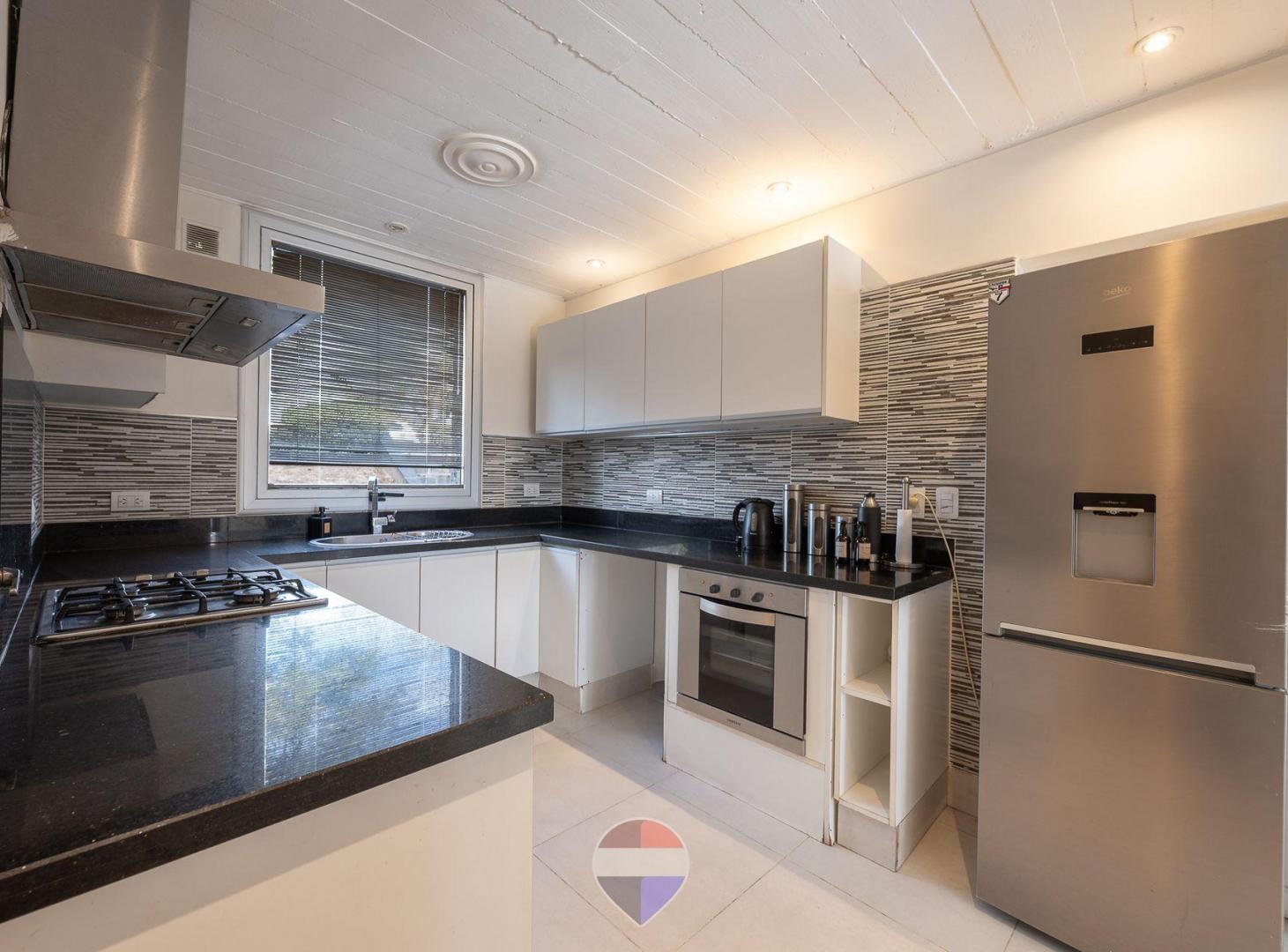 Foto de VENTA CASA 4 DORMITO LA CUESTA LA CALERA CÓRDOBA, imagen 3