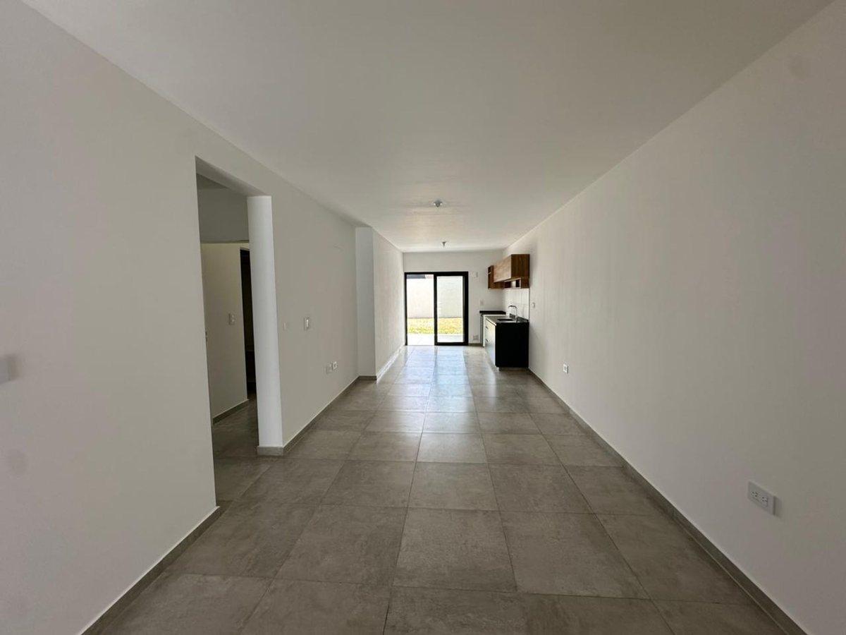 Foto de VENTA DUPLEX DOS DORMITORIOS ETAPA 4 DE DOCTA, imagen 5
