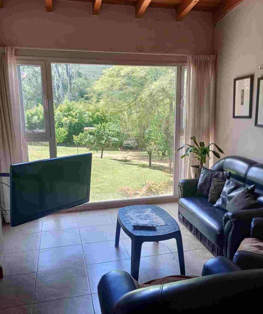 Foto de VENTA CASA + 3 DEPTOS. EN VILLA GENERAL BELGRANO, imagen 2