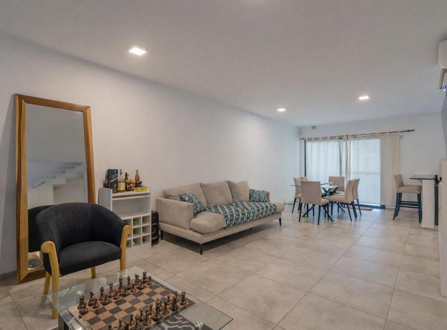 Foto de VENTA DUPLEX 3 DORMITORIOS DOCTA ETAPA 1 CÓRDOBA, imagen 2