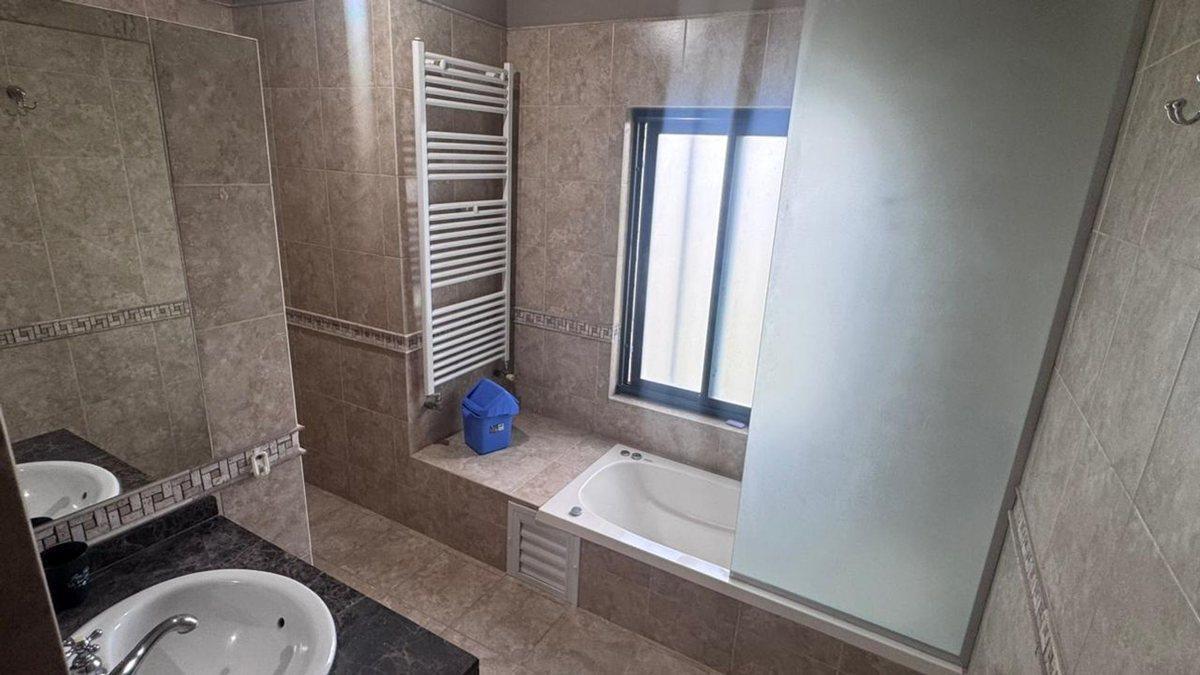 Foto de VENTA CASA 4 HABITACIONES VILLA DEL LAGO, imagen 2