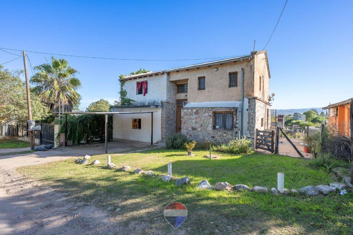 Foto de VENTA CASA 4 DORMI EL TALAR MENDIOLAZA CORDOBA, imagen 5