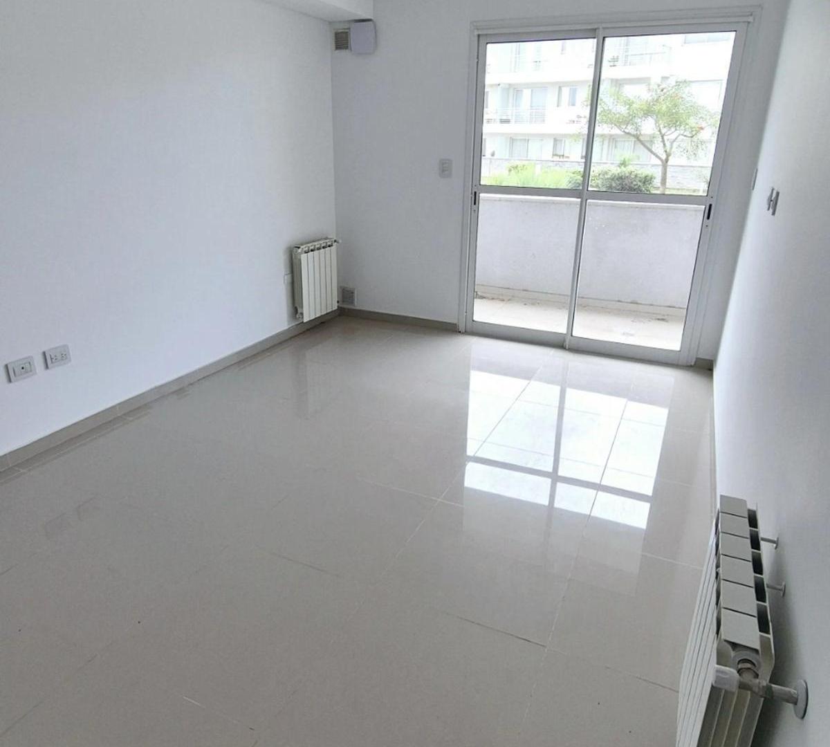Foto de VENTA DEPTO 2 DORM. EN FONTANAS DEL SUR 2 COCHERA, imagen 4