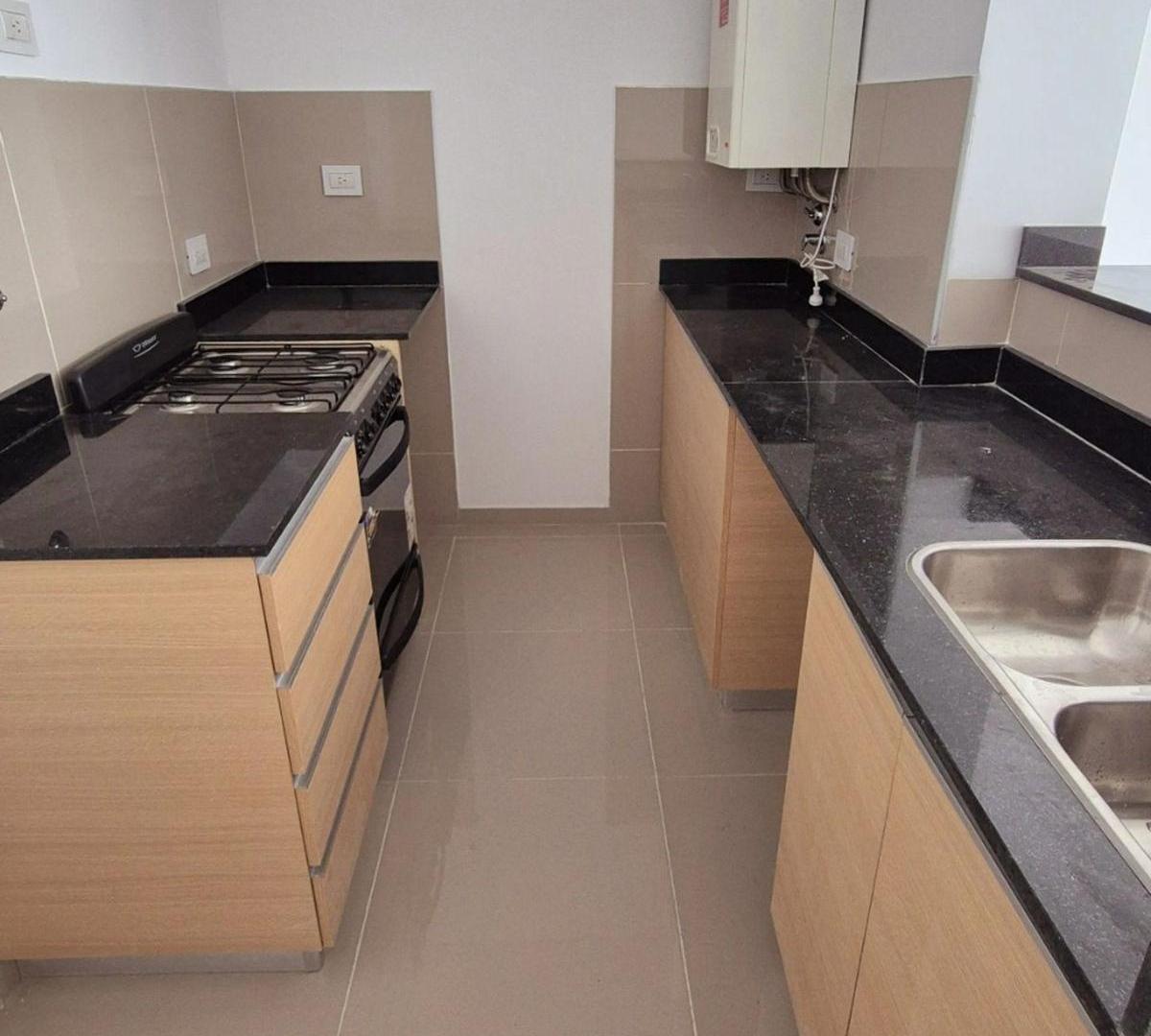 Foto de VENTA DEPTO 2 DORM. EN FONTANAS DEL SUR 2 COCHERA, imagen 1