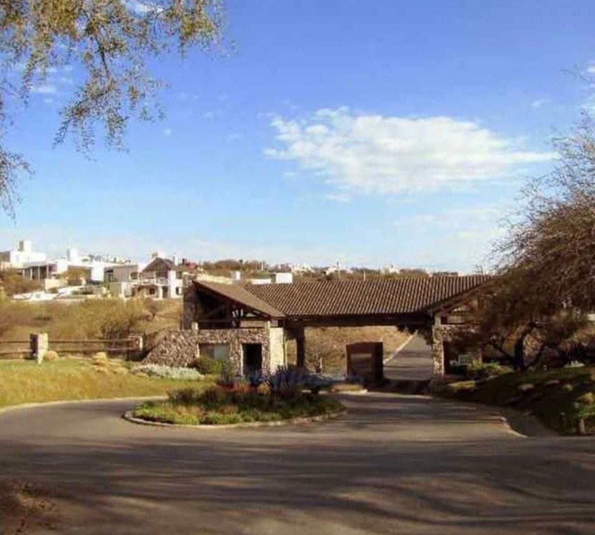 Foto de VENTA TERRENO EN COUNTRY 5 LOMAS,CORDOBA, imagen 2
