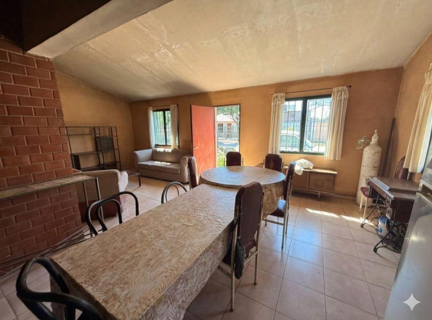 Foto de VENTA CASA + GALPON C/PILETA ZONA SUR CÓRDOBA, imagen 4
