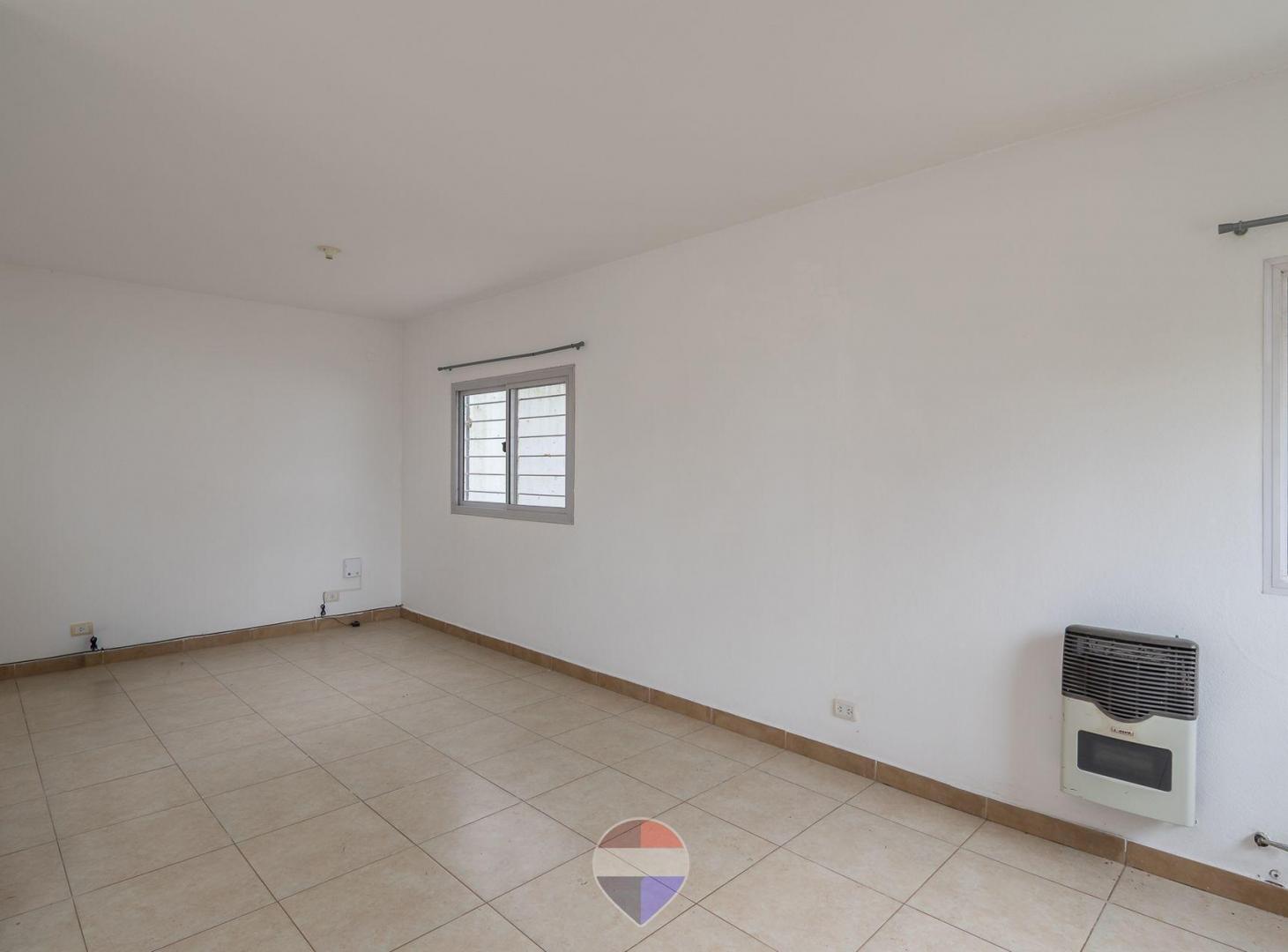 Foto de VENTA DUPLEX 3 DORM LOMAS SUR, VILLA ALLENDE, CBA, imagen 3