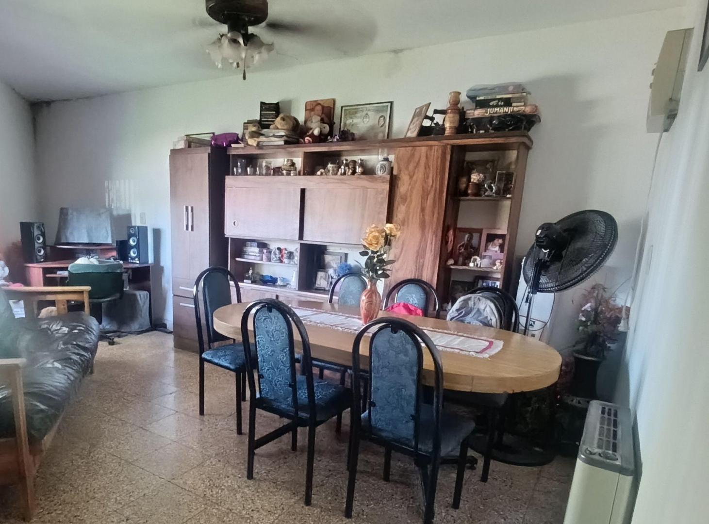 Foto de VENTA CASA CON GALPÓN B° MÁRQUEZ. CORDOBA, imagen 4