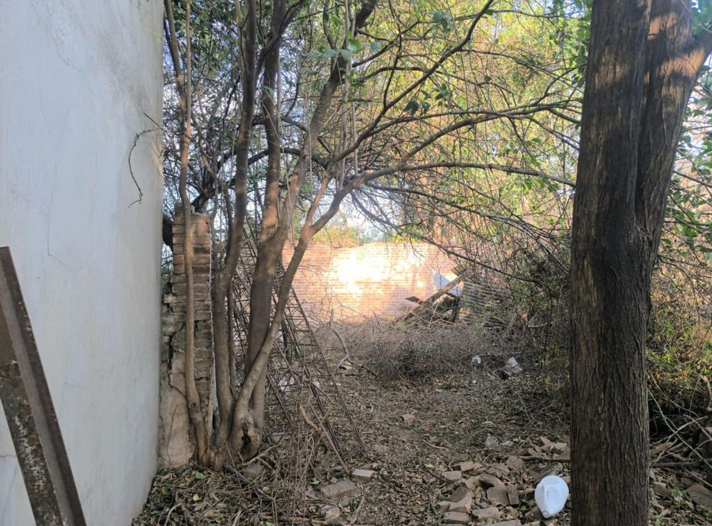 Foto de VENTA LOTE +2 LOCALES COMERCIALES ALTO ALBERDI CBA, imagen 2