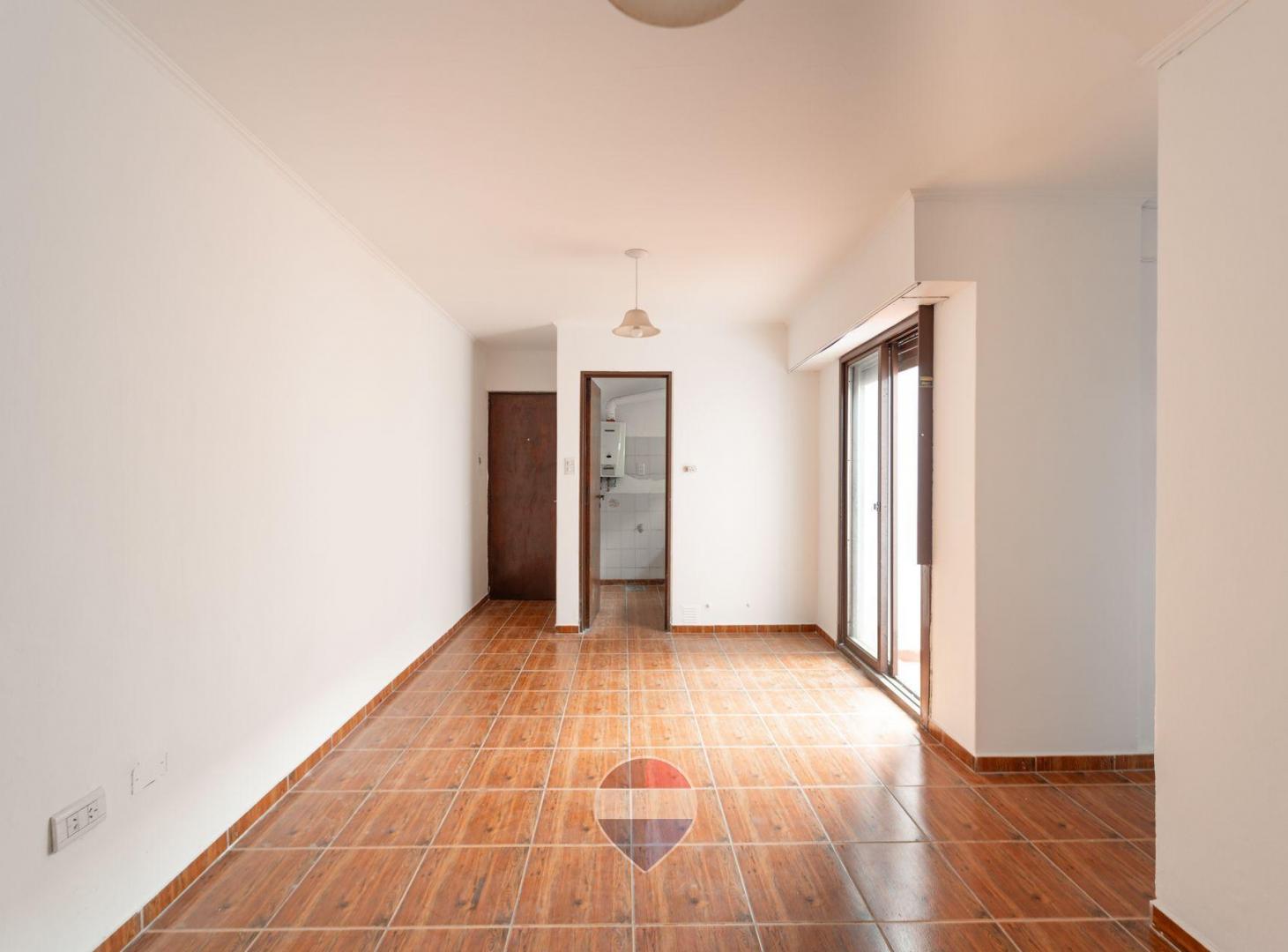 Foto de VENTA DEPTO 1 DORMITORIO C/PATIO, CENTRO, CBA, imagen 1