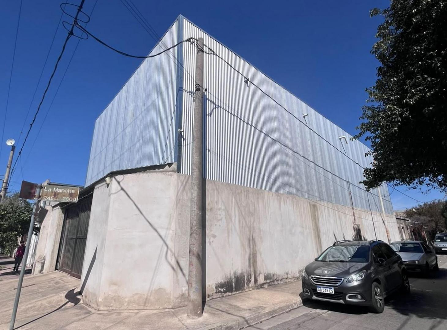 Foto de SE VENDE GALPÓN EN BARRIO CRISOL SUD CÓRDOBA, imagen 3
