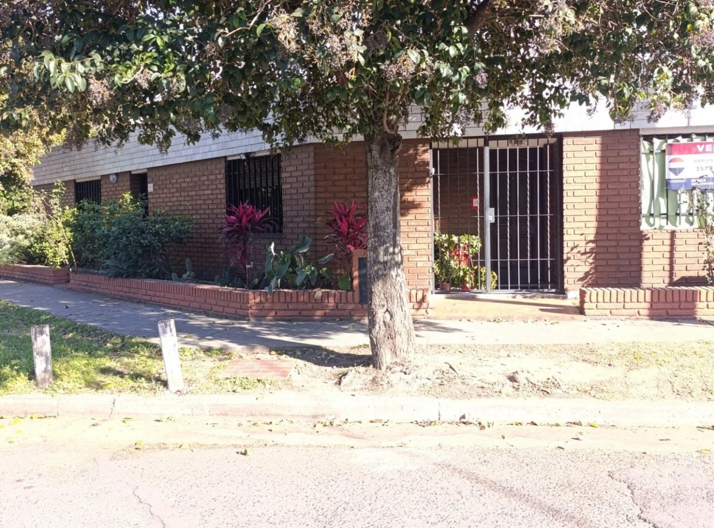 Foto de VENTA CASA 2 DORM B° MÁRQUEZ. CORDOBA, imagen 1