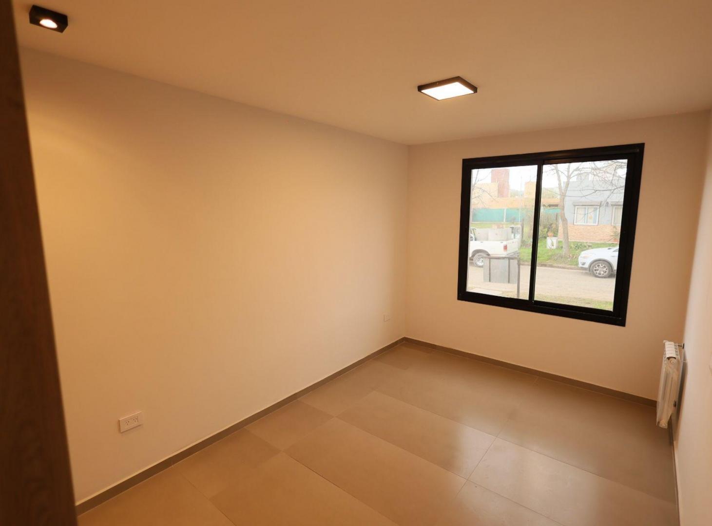 Foto de VENTA CASA 3 DORMI TEJAS DEL SUR IV MALAGUEÑO CBA, imagen 2