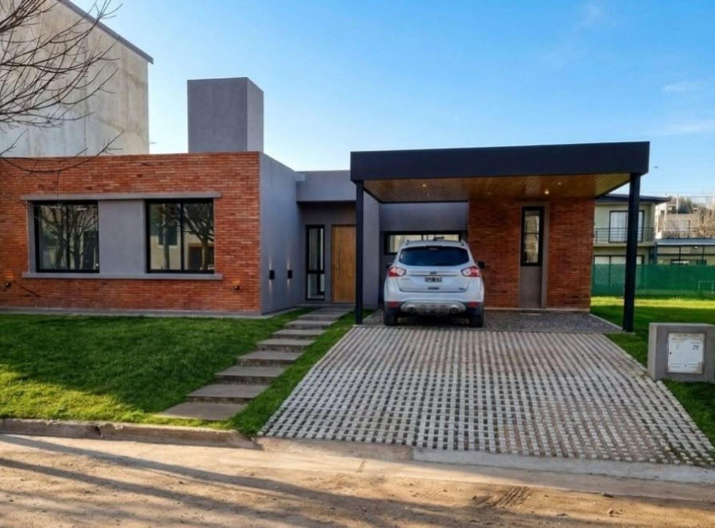 Foto de VENTA CASA 3 DORMI TEJAS DEL SUR IV MALAGUEÑO CBA, imagen 1
