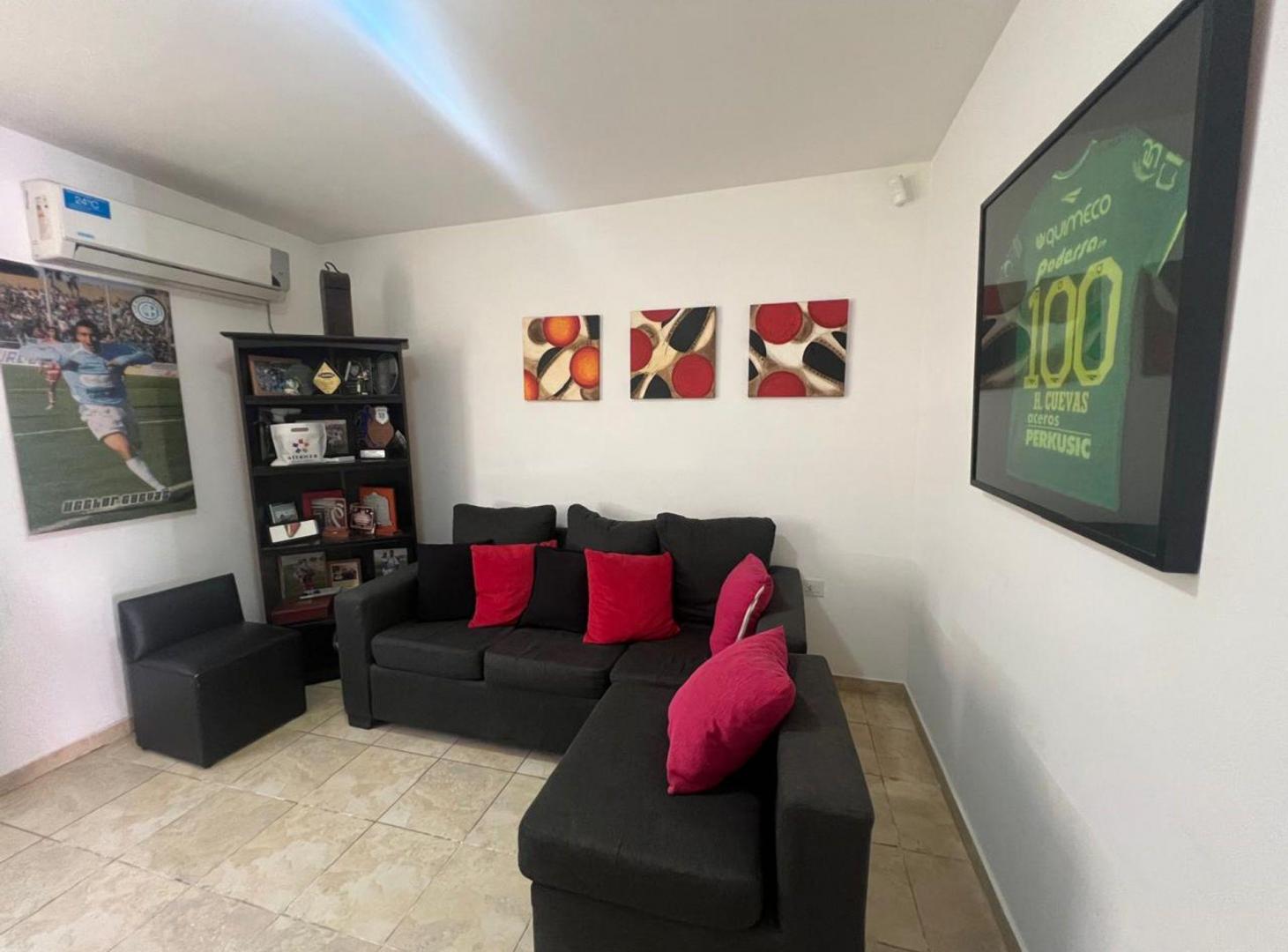 Foto de VENTA DUPLEX 3 DORM HOUSING LOS BOULEVARES,CORDOBA, imagen 5