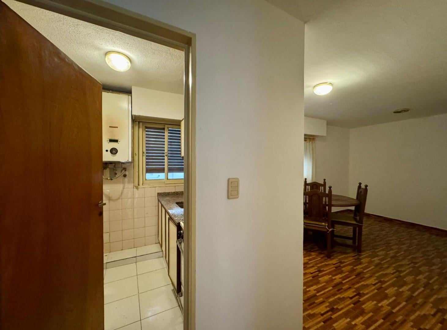 Foto de VENTA DEPARTAMENTO UN DORMITORIO B° CENTRO CÓRDOBA, imagen 5