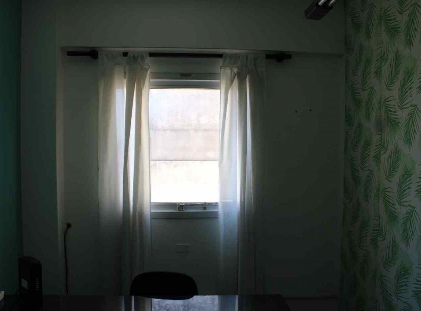 Foto de VENTA DE OFICINA AV. GENERAL PAZ B° CENTRO CÓRDOBA, imagen 3