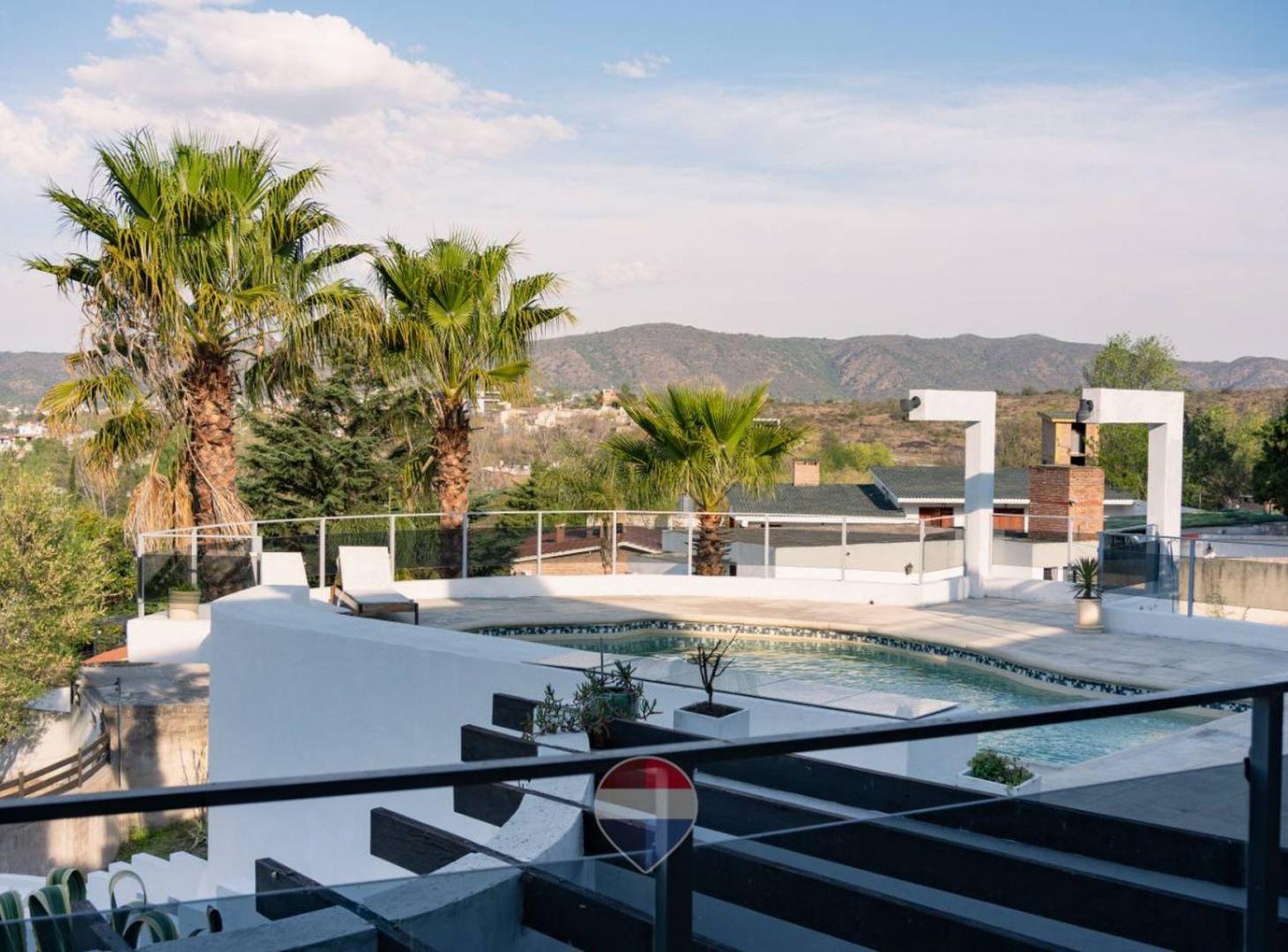 Foto de VENTA CASA 5 DORM C/PILETA, CARLOS PAZ, CORDOBA, imagen 1