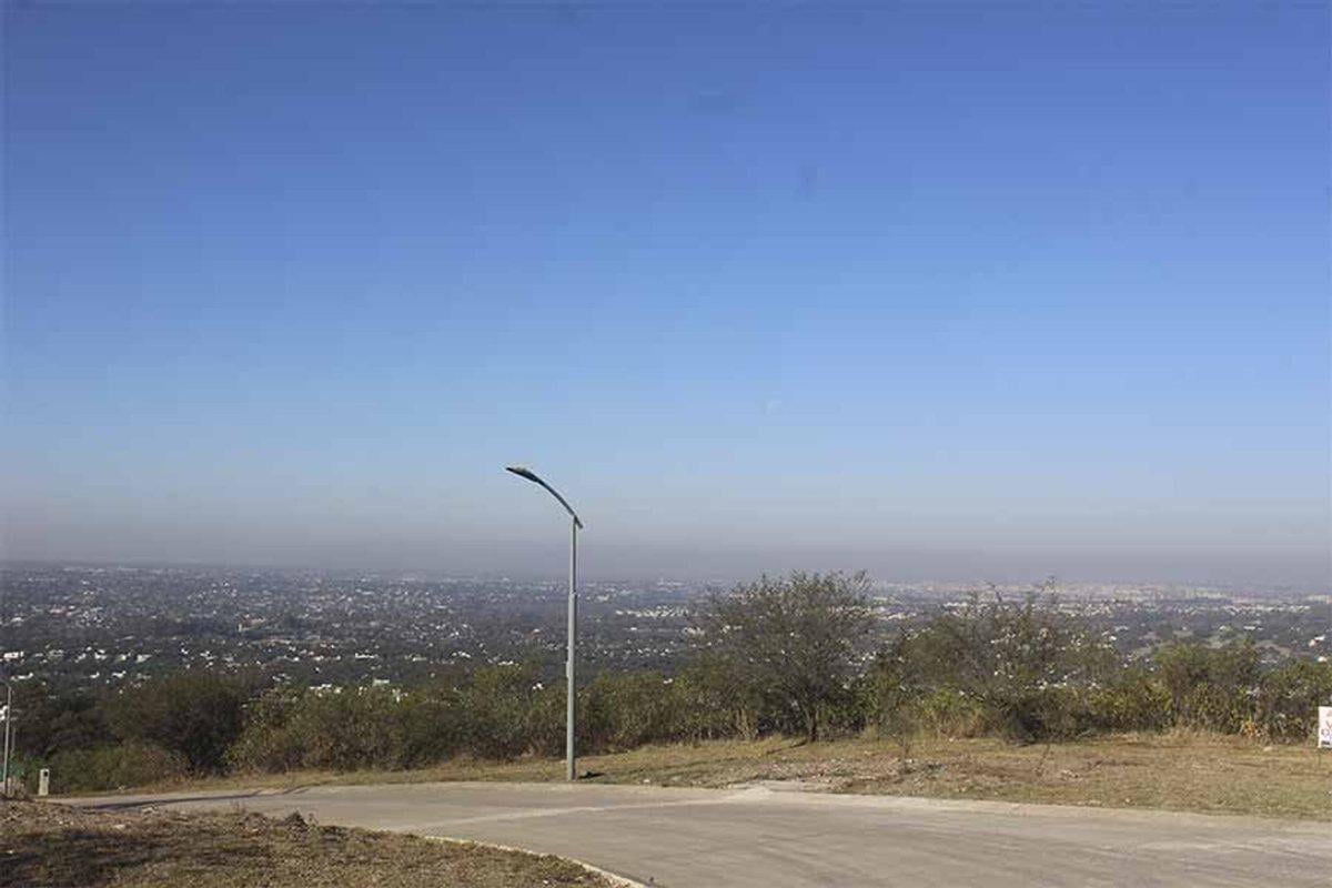 Foto de VENTA LOTE 1938 M2 COUNTRY LA DESEADA CON PROYECTO, imagen 2