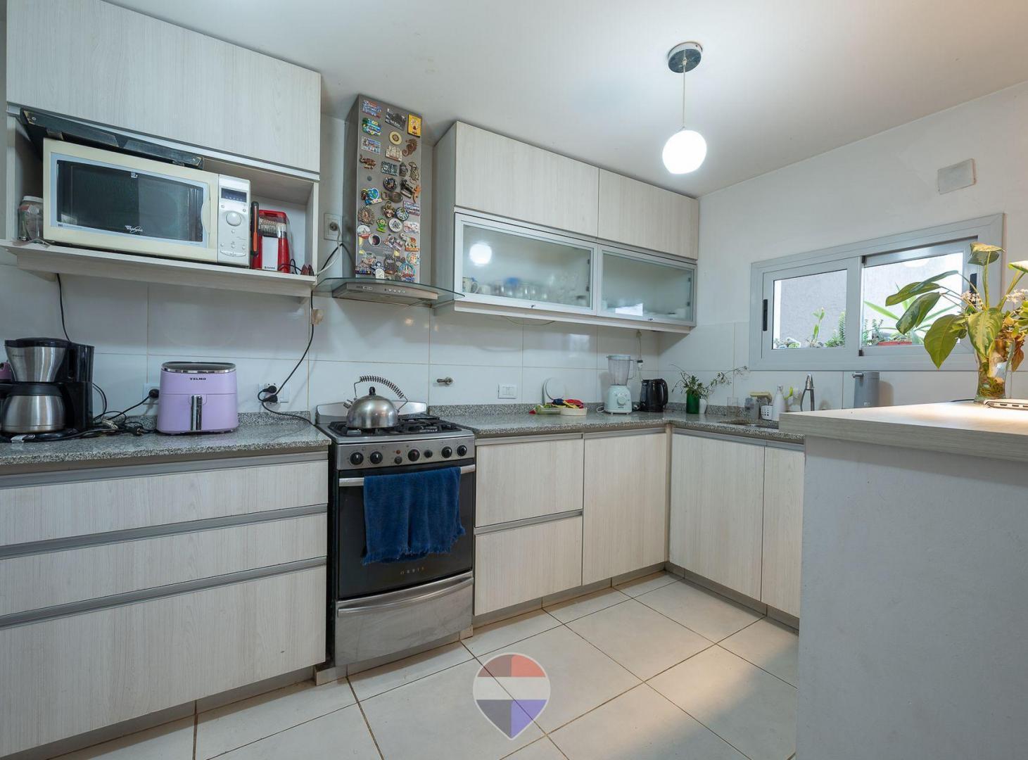 Foto de VENTA DUPLEX EN CHACRA DEL NORTE, 3 DOR C/COCHERA, imagen 2