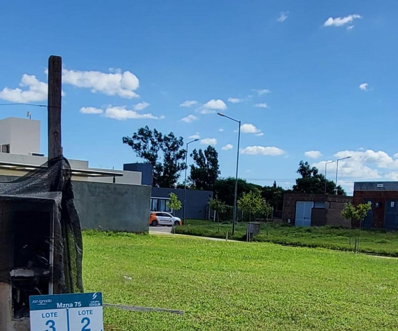 Foto de VENTA LOTE ESQUINA-CENTRAL 360M2 MANANTIALES, CBA, imagen 1