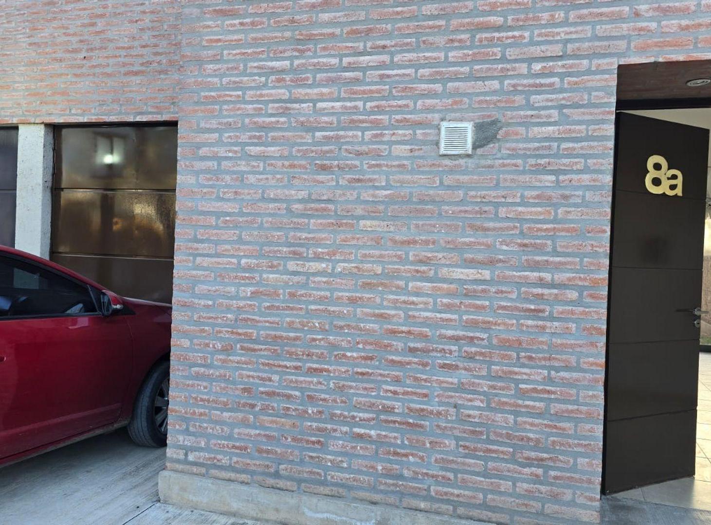 VENTA CASA DUPLEX 3 DORM HOUSING B° INAUDI CÓRDOBA