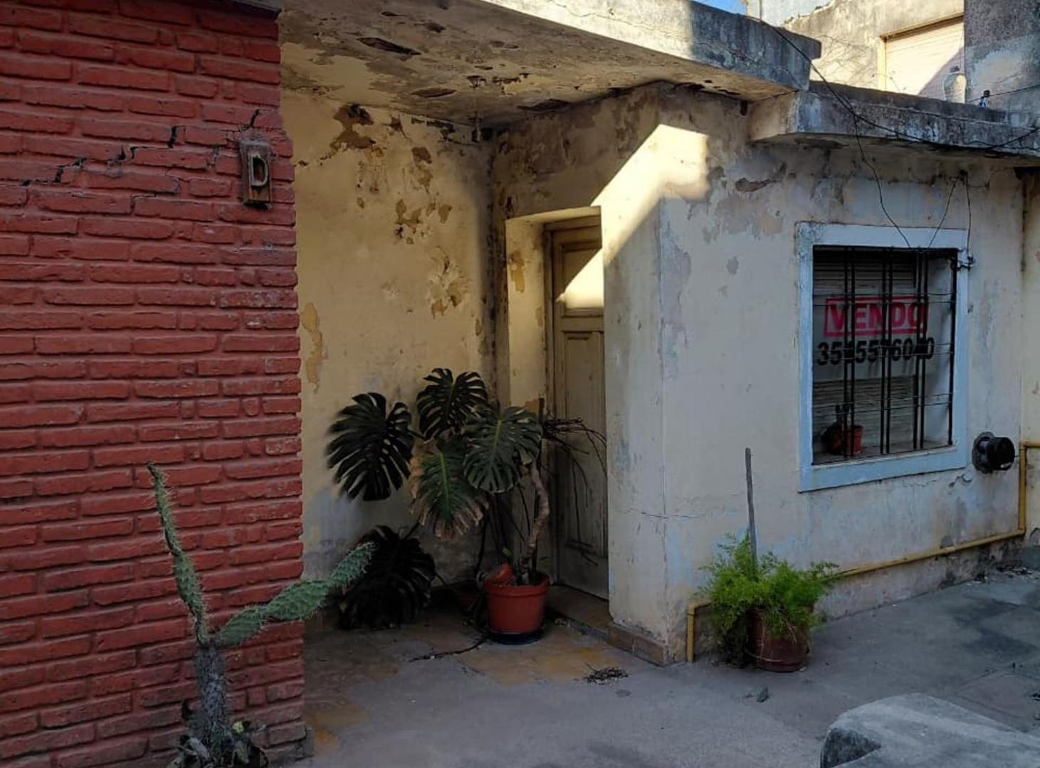 Foto de Venta Casa A REFACCIONAR en Barrio Güemes Córdoba, imagen 5