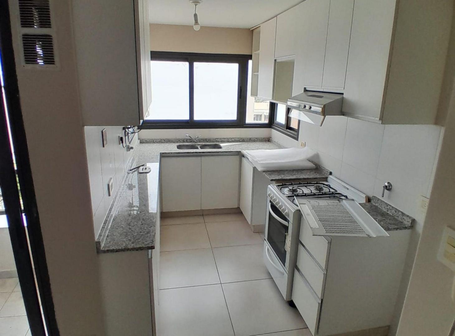 Foto de Venta departamento 1 dorm zona Patio Olmos Córdoba, imagen 3