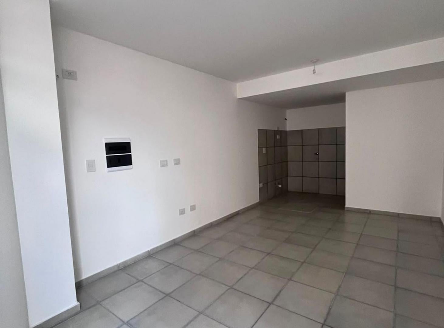Foto de SE VENDE LOCAL COMERCIAL EN B. ALBERDI CORDOBA, imagen 2