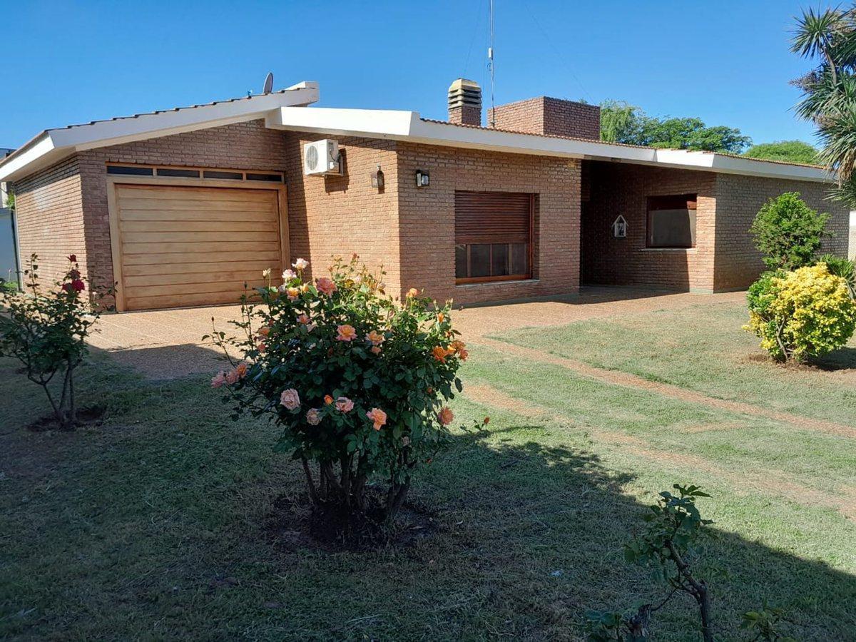 Foto de VENTA CASA 3 DORMITORIOS Z SUR VALPARAISO CÓRDOBA, imagen 1