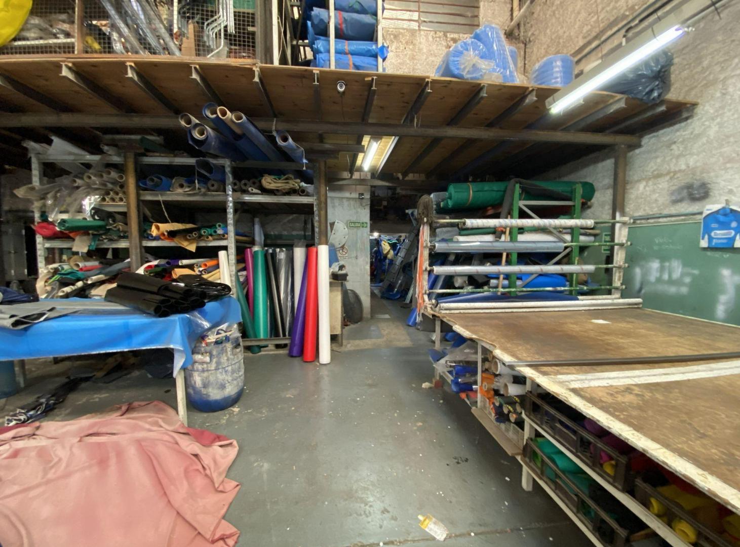 Foto de VENTA GALPÓN+LOCAL+DEPTO AV.JUAN B JUSTO CÓRDOBA, imagen 2