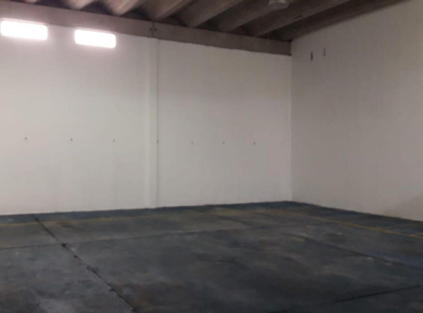 Foto de VENTA GALPON OPORTUNIDAD BARRIO CRISOL SUD CORDOBA, imagen 3