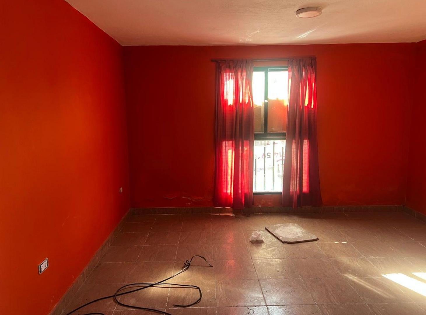 Foto de VENTA CASA 2 DORM A REFACCIONAR MATIENZO CORDOBA, imagen 4