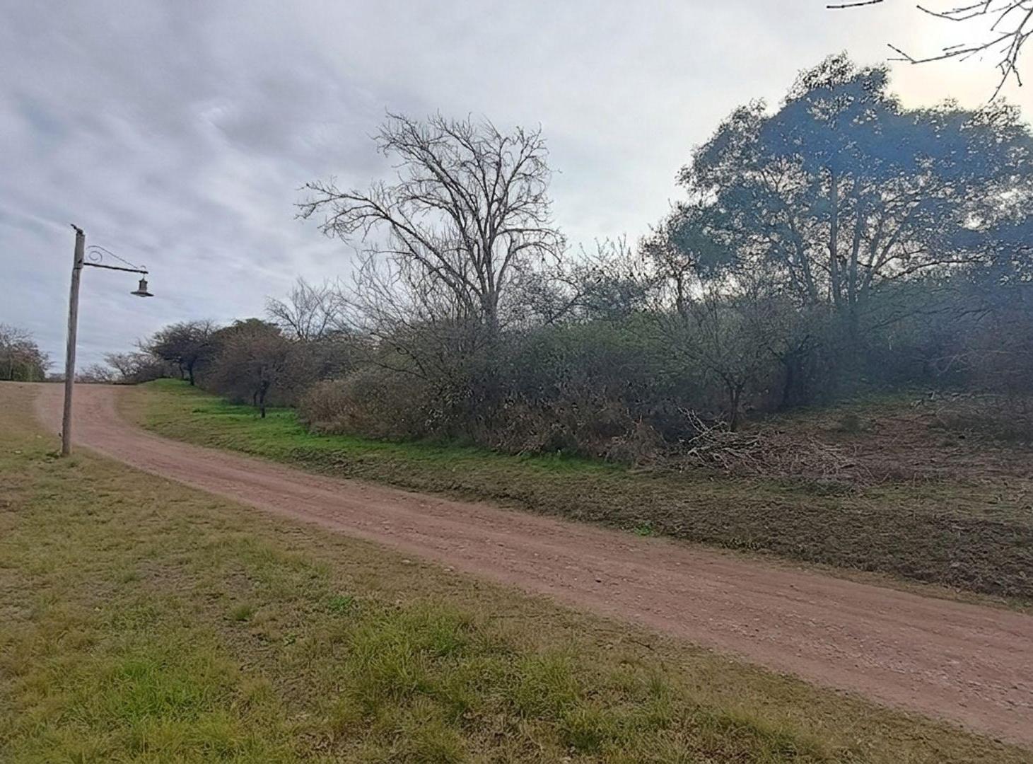 Foto de VENTA TERRENO CORRAL DE BARRANCAS - UNQUILLO CBA., imagen 3