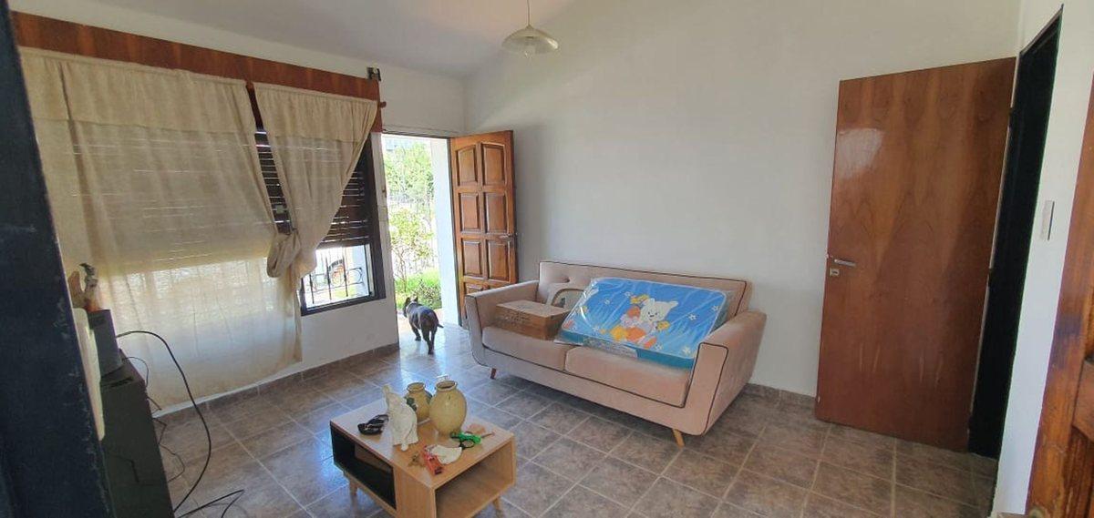 Foto de VENTA CASA 3 DORM + DEPARTAMENTO EMPALME CBA, imagen 1