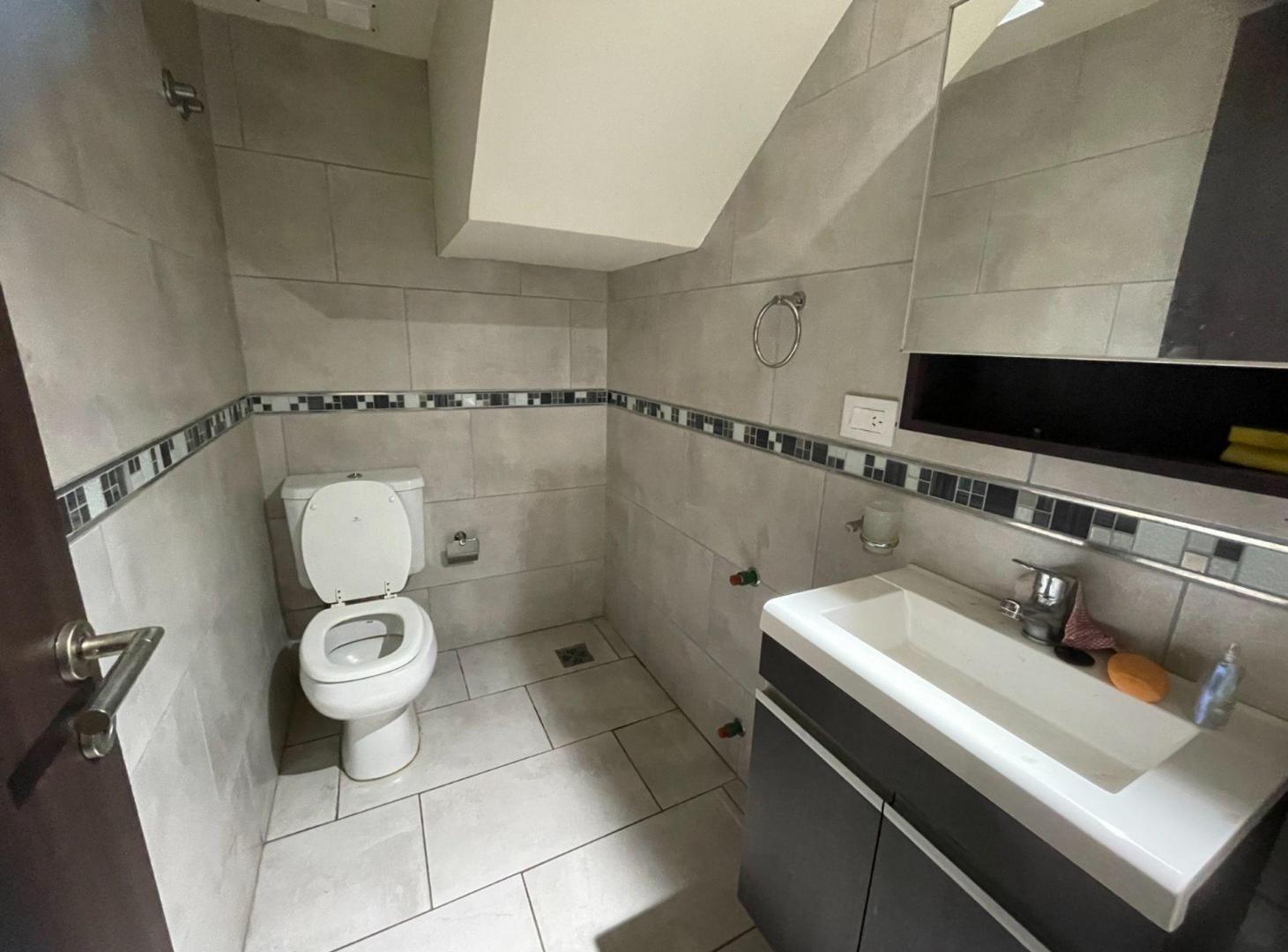 Foto de VENTA TRIPLEX 3 DORMI CATEGORIA VILLA CARLOS PAZ, imagen 5