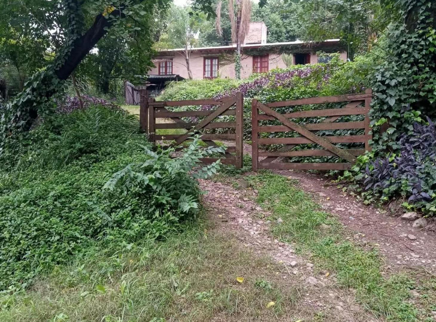 Foto de VENTA CASA 3 DORMITORIOS MENDIOLAZA CENTRO CÓRDOBA, imagen 1