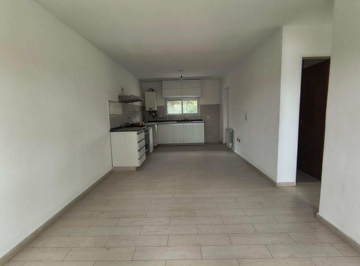 Foto de VENTA CASA 3 DORM TEJAS DEL SUR 3 APTA CREDITO CBA, imagen 3