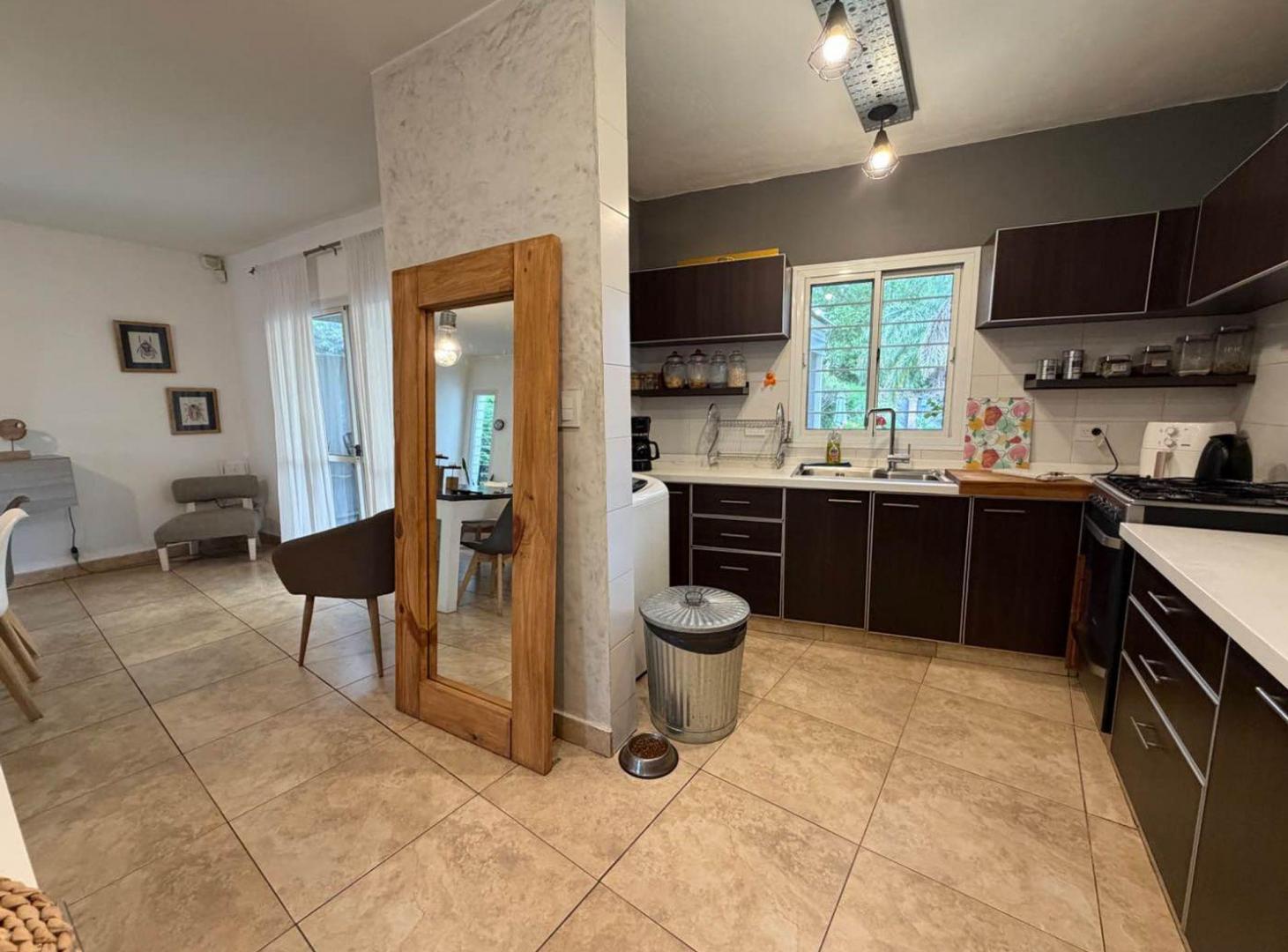 Foto de VENTA CASA 4 DORM+PILETA,BARRIO RIVERA INDARTE CBA, imagen 5