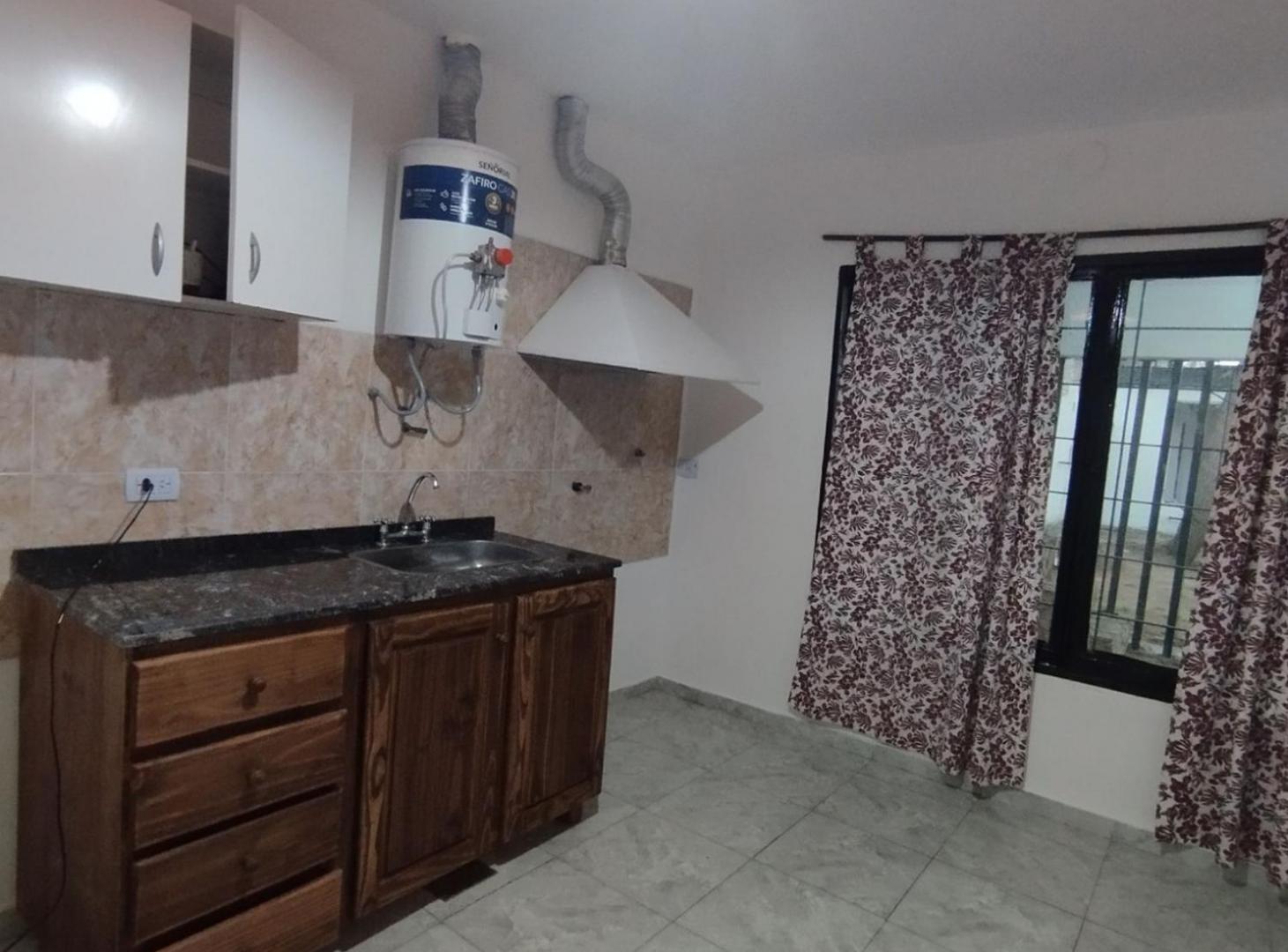 Foto de VENTA CASA 4 DORM.SAN PABLO CORDOBA.APTA CREDITO, imagen 4