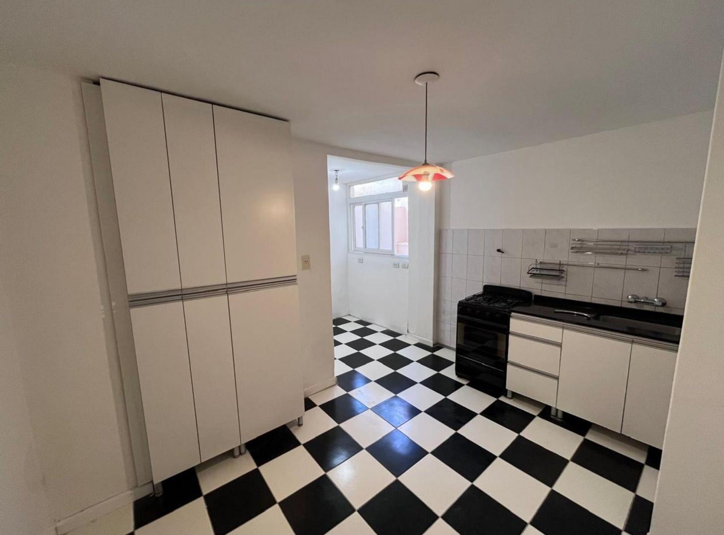 Foto de SE VENDE DEPARTAMENTO 2 DORMITORIOS CENTRO CORDOBA, imagen 2