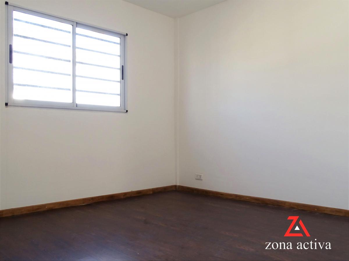 Venta! Casa de 4 Ambientes y 2 Plantas a Estrenar! Cosquin 2000 - Mataderos 5