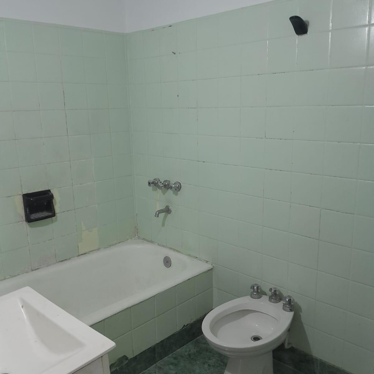 Venta! Departamento 4 Ambientes - a Refaccionar - Av San Martin 6300 Villa Devoto 5