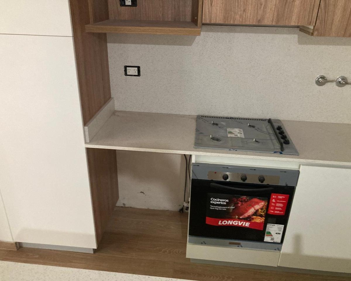 Venta! Semipiso 4 Ambientes con Cochera a Estrenar, Bonifacio 200 - Caballito 2