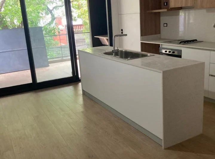 Venta! Semipiso 4 ambientes con Cochera A Estrenar, Bonifacio 200 - Caballito 2