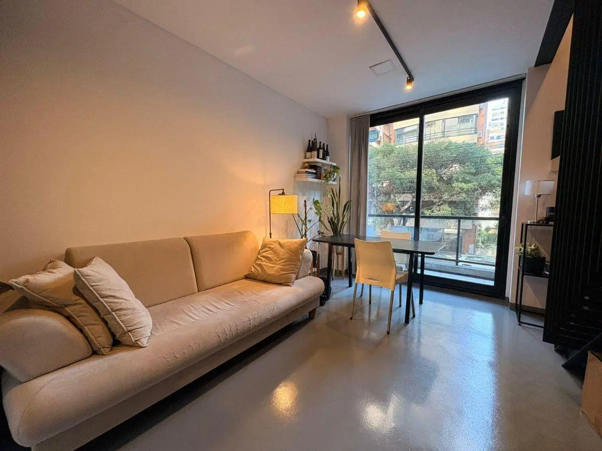 Alquiler Departamento 2 ambientes en dúplex con cochera en Villa Urquiza 5